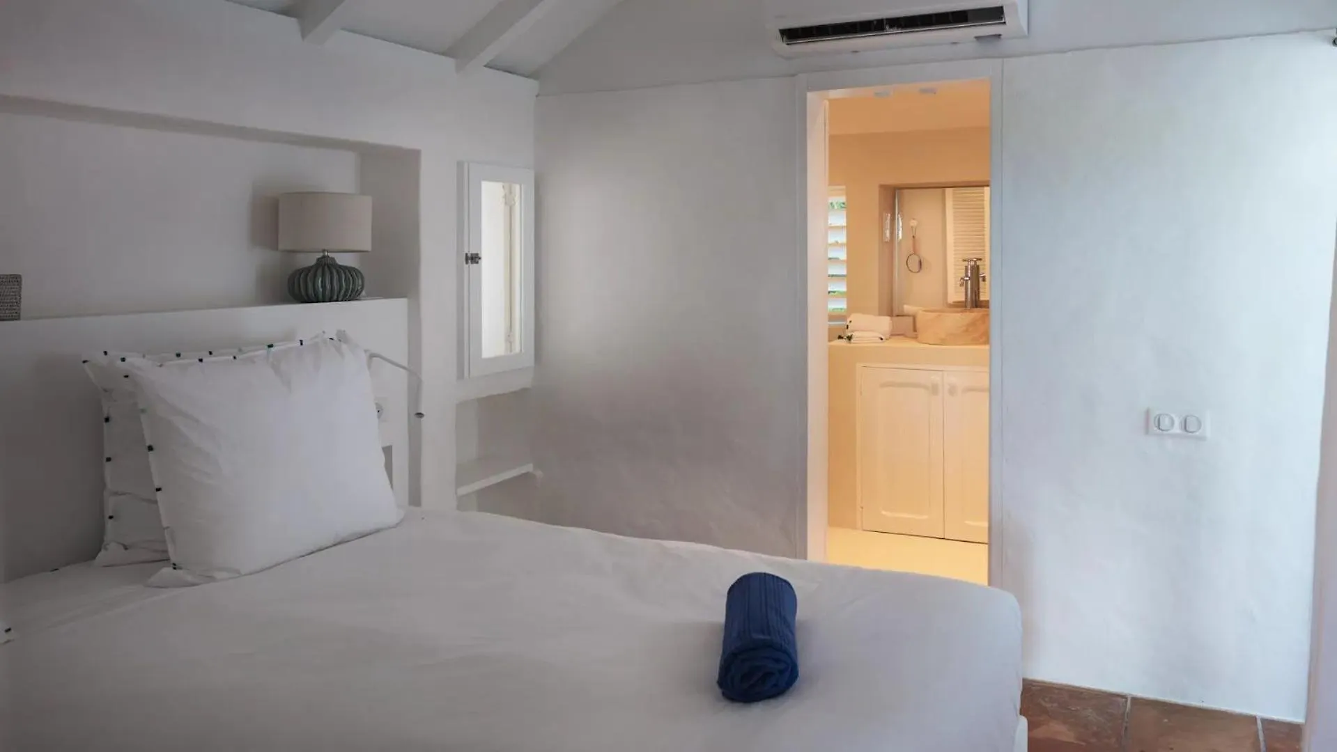 Oceanview Luxury Villa With Pool 古斯塔维亚